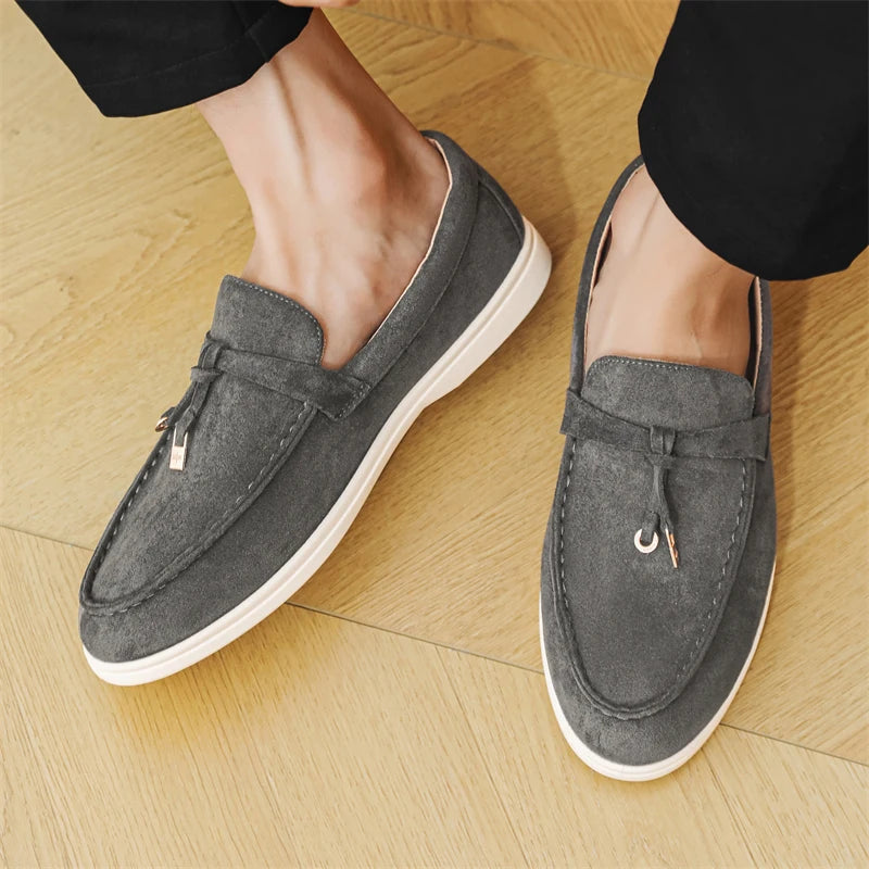 2025 New Men's Slip On Loafers Lightweight Breathable Flats Non Slip Comfort Tassels Fashion Daily Casual Outdoor Walking Shoes