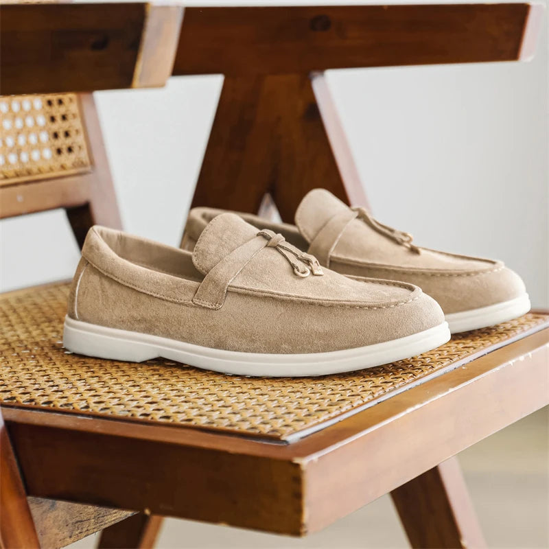 2025 New Men's Slip On Loafers Lightweight Breathable Flats Non Slip Comfort Tassels Fashion Daily Casual Outdoor Walking Shoes