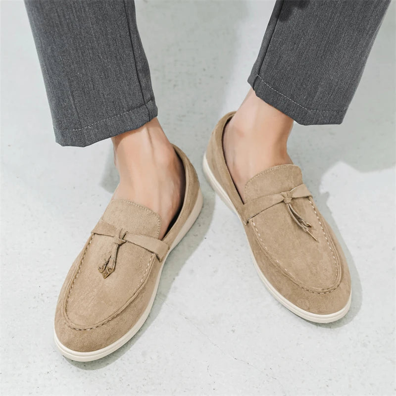 2025 New Men's Slip On Loafers Lightweight Breathable Flats Non Slip Comfort Tassels Fashion Daily Casual Outdoor Walking Shoes