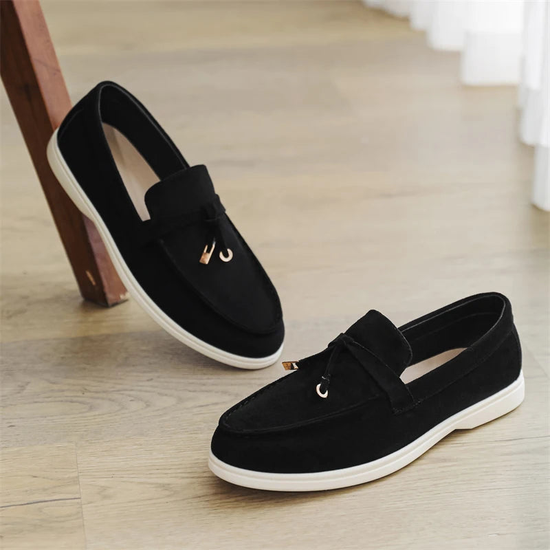 2025 New Men's Slip On Loafers Lightweight Breathable Flats Non Slip Comfort Tassels Fashion Daily Casual Outdoor Walking Shoes