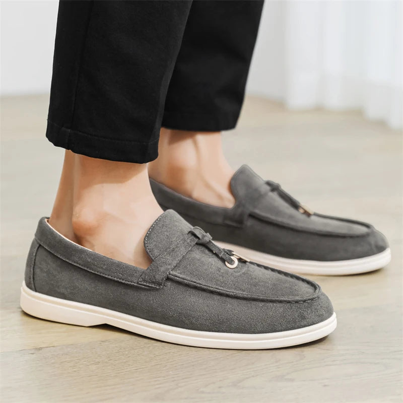 2025 New Men's Slip On Loafers Lightweight Breathable Flats Non Slip Comfort Tassels Fashion Daily Casual Outdoor Walking Shoes